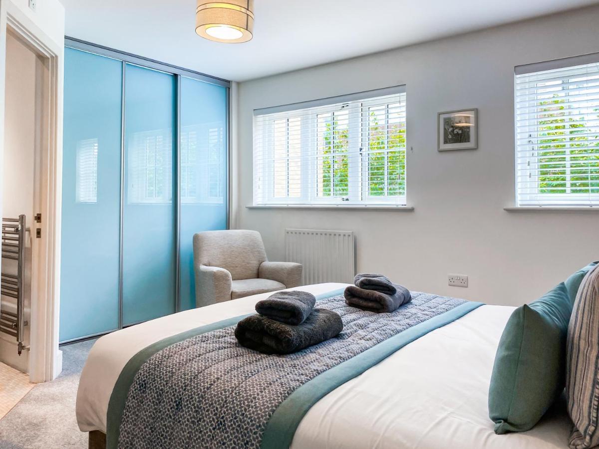 The Chaucer - Modern 3 Bed Home With Parking Close To City Centre Canterbury Eksteriør bilde